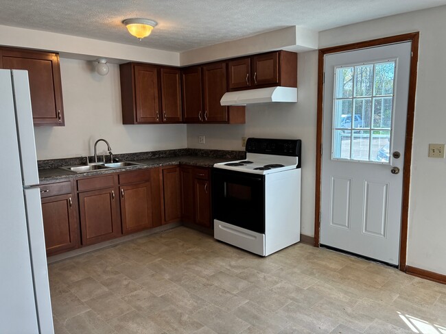 Photo - 7704 Hills and Dales Rd NW