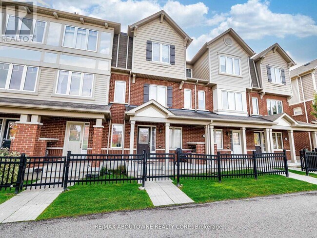 Photo - 6020 Derry Rd