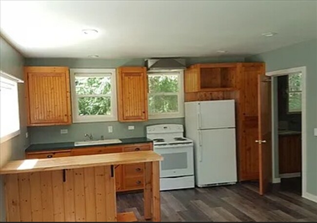 Photo - Herrera / Farrow (741 Ellwood Drive) Unit B