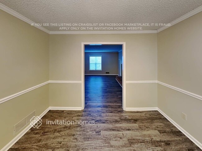 Photo - 1371 Willowbrook Dr SW