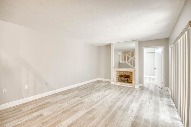 Photo - 1221 12th Ln