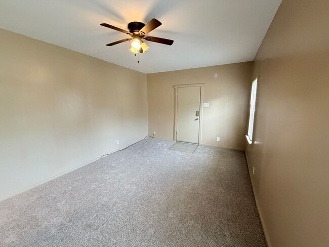 Photo - Updated 2 bed 1 bath