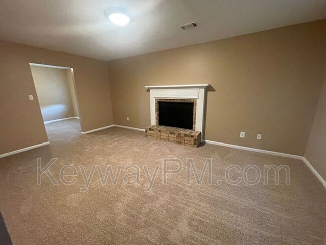 Photo - 331 Avery Landing