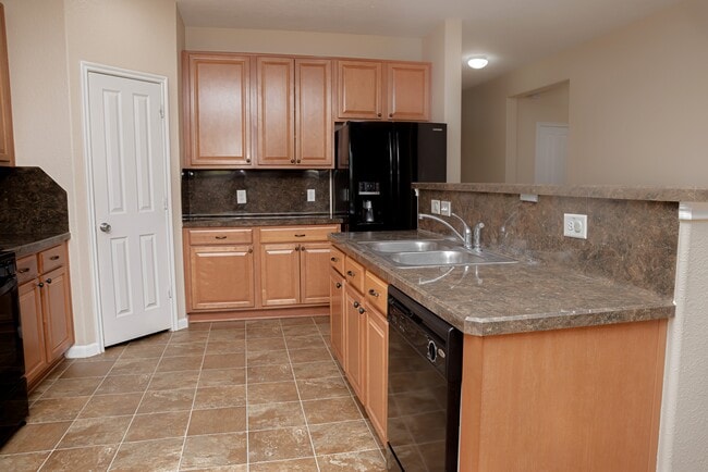 Photo - 29735 Legends Green Dr