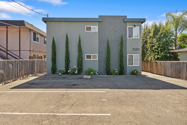 Building Photo - 2330 8th St Unit 1