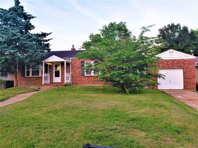 Photo - 1636 Quendo Ave