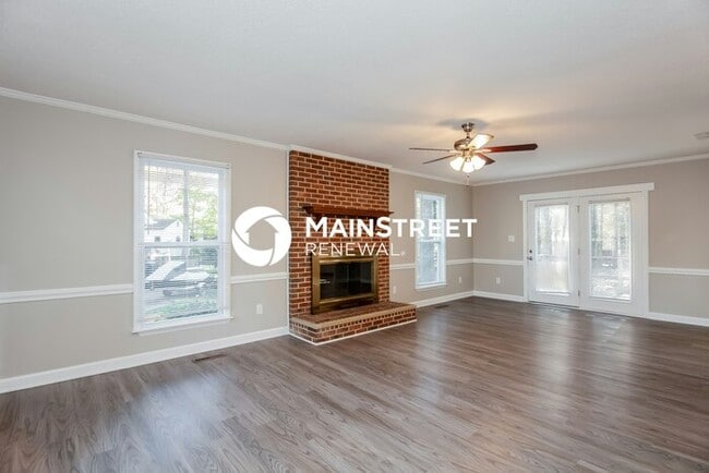 3 Bedroom Pet-Friendly Home in Cornelius, NC with Main Street Renewal