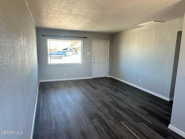 Photo - 9315 Raleigh Dr