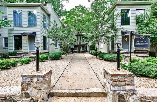 Building Photo - 864 Charles Allen Dr NE Unit C3