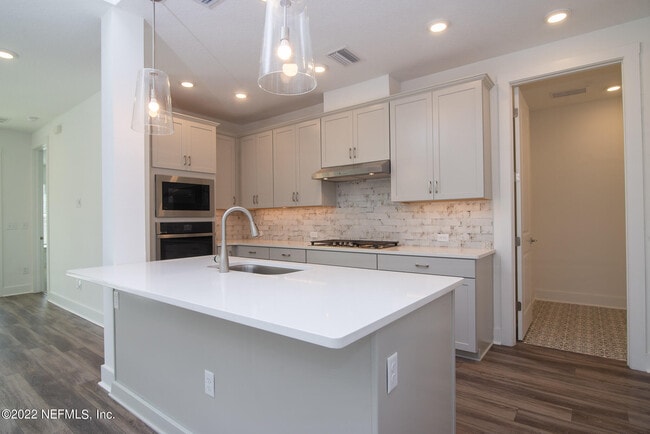 Photo - 183 Millenia Dr