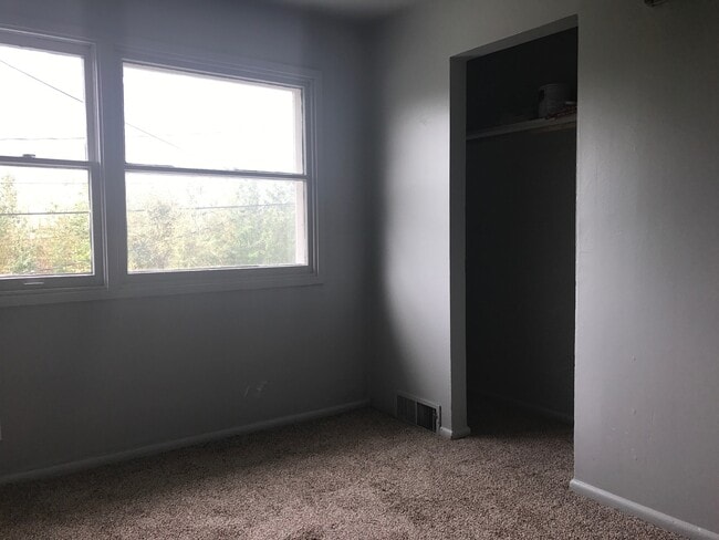 Photo - Lathrop St (1424/1426) Unit 1426