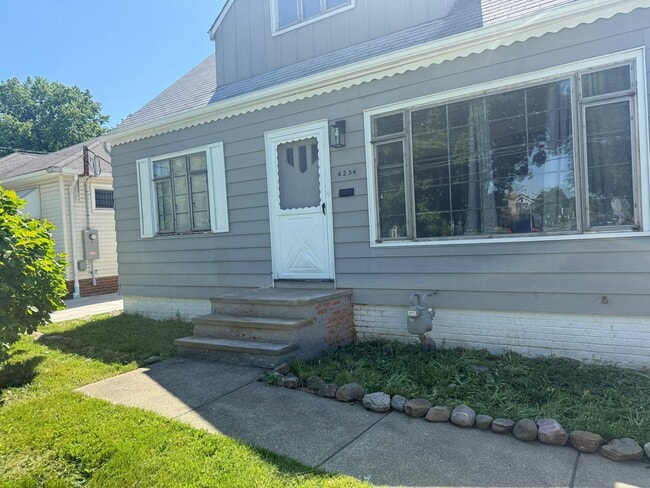 Photo - 6236 Westminster Dr