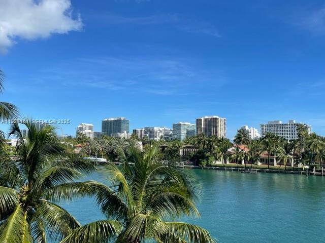 Photo - 9721 E Bay Harbor Dr Unit 3C