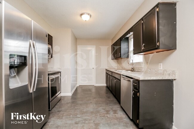 Photo - 5496 Burnt Knob Rd