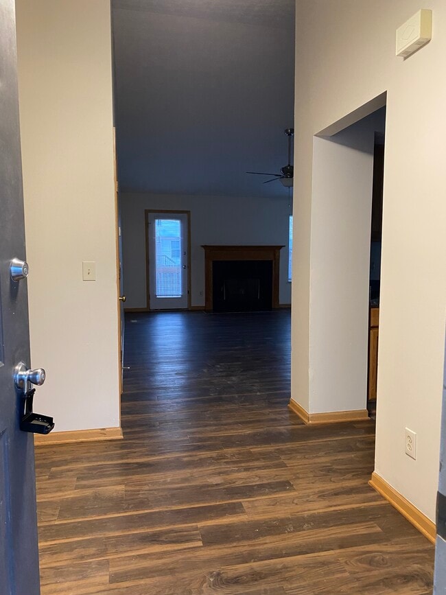 Photo - 4941 Petticoat Ct