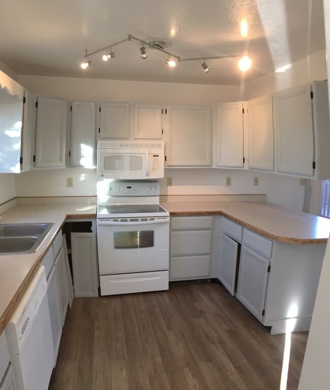 Photo - Montana St. Unit 916