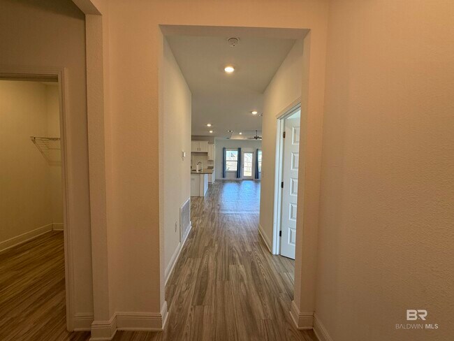 Photo - 13255 Cavalier St