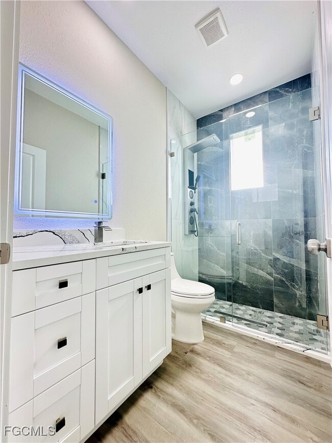 Photo - 771 Gaylord Ave S