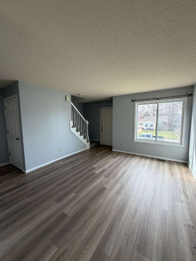 Photo - Newly renovated 2-bedroom 1.5 bath townhouse Near Merle Hay Mall!