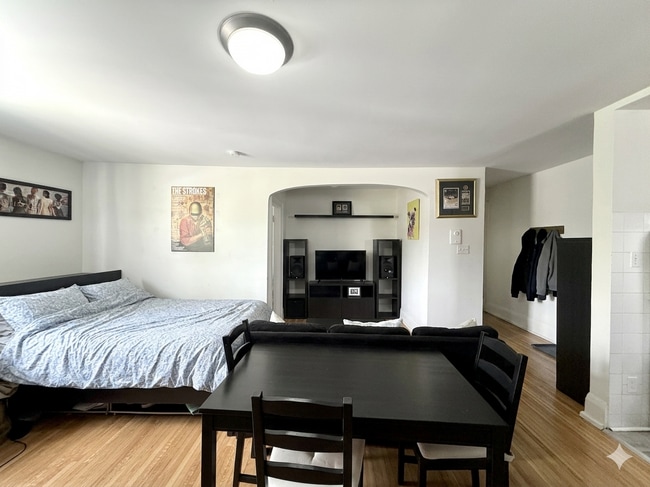 Photo - 15 Hubbard Blvd Unit 21