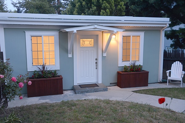 Photo - 2835 Whipple Ave