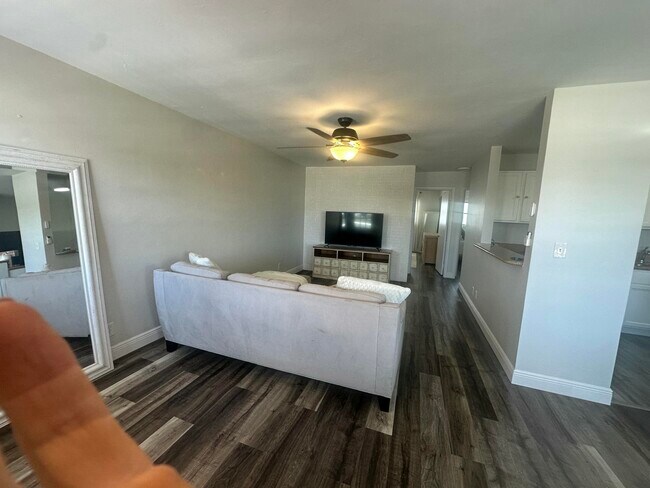 Photo - 143 Yacht Club Dr Unit 7