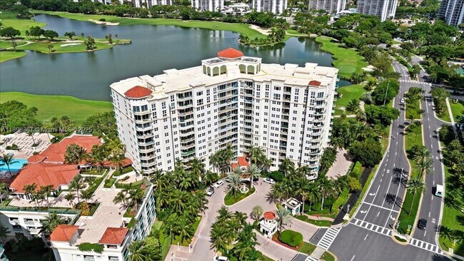 Photo - 20000 E Country Club Dr Unidad 516