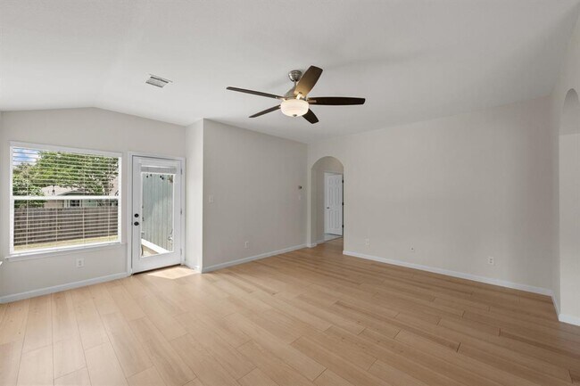 Photo - 17249 Sandwick Dr