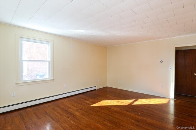 Photo - 156 Lampman Ave Unit 1