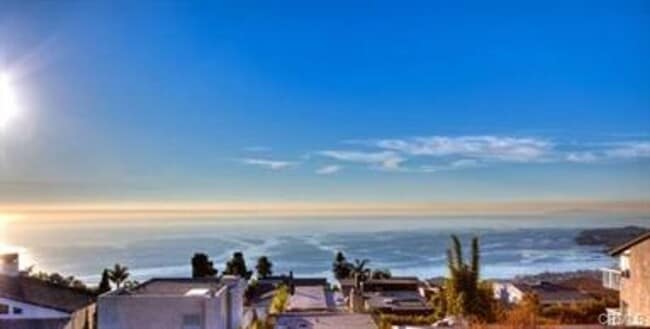 Photo - Gorgeous Contemporary Hilltop Laguna Beach...