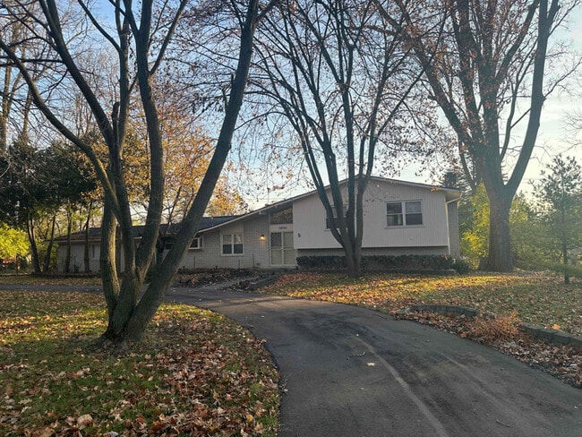 Photo - 28290 Inkster Rd House