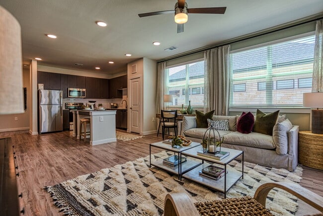 Photo - 5901 Co Rd 277 Unidad 04305