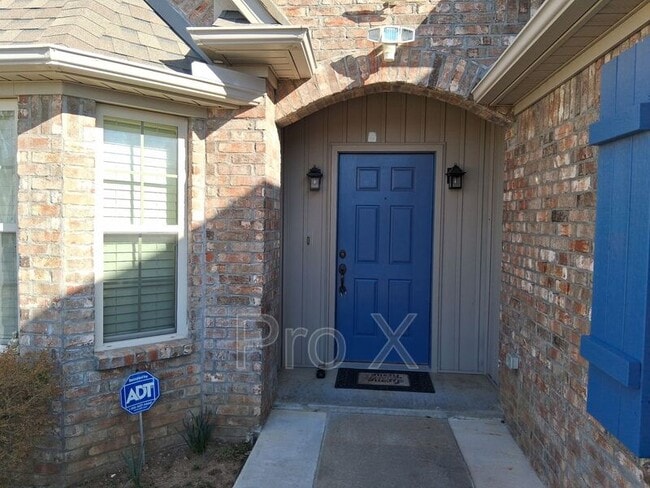 Photo - 3864 W Providence Dr