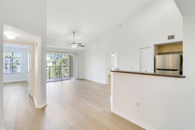 Photo - 4151 San Marino Blvd Unit 304