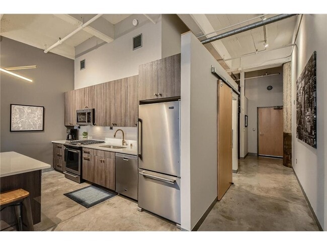 Photo - 700 N Washington Ave Unit 409