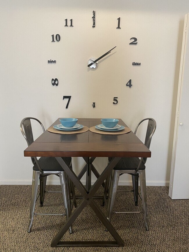 Huntington Woods Apartments For Rent in Bristol, CT