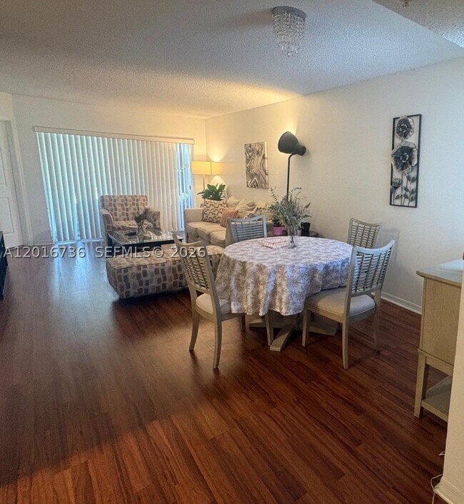 Photo - 9610 NW 2nd St Unit 8-203