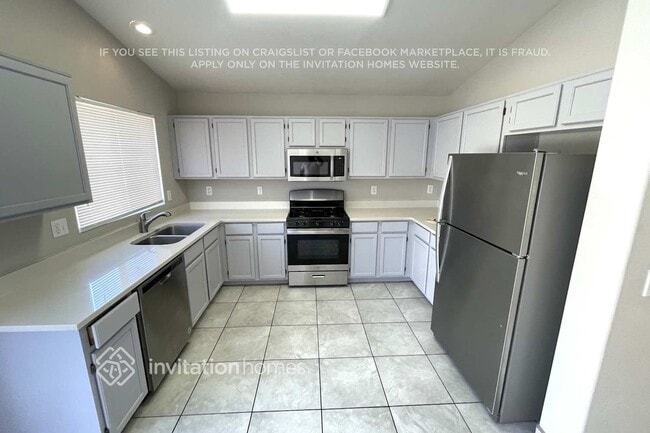 Photo - 11312 W Puget Ave