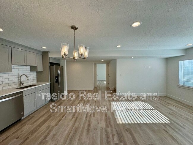 Photo - 13538 Dawes Ln