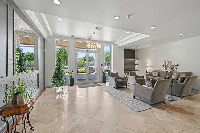 Photo - 2520 Robinhood St Unidad 402