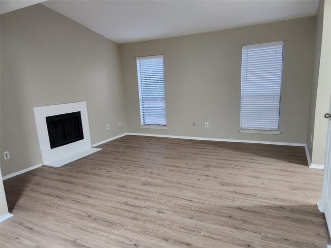 6602 Harbor Town Dr Unidad 408