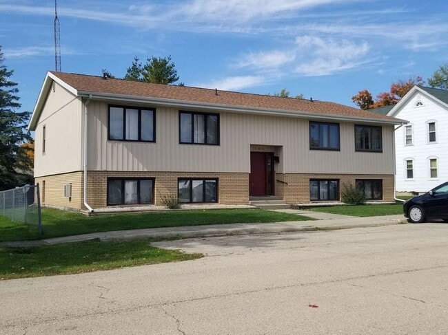 Photo - 103 S Spring St Unit Apt 3
