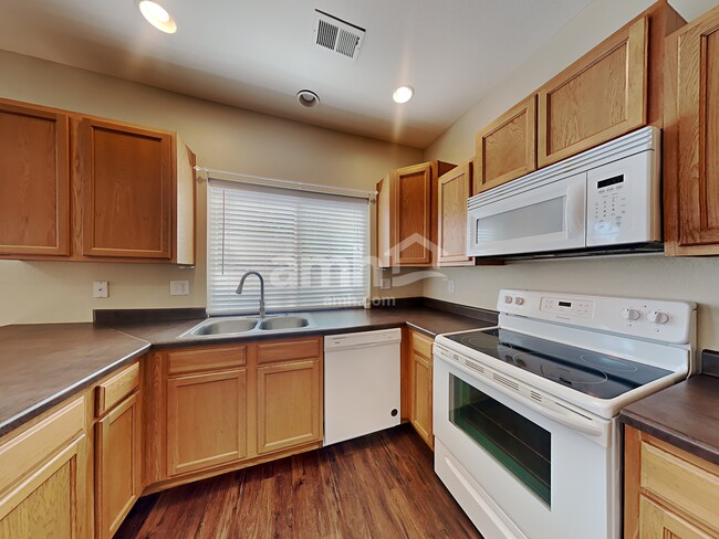 Photo - 18644 E 47th Ave