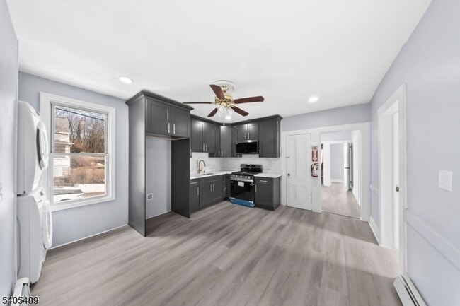 Photo - 437 Morrissee Ave