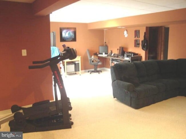 Photo - 8616 Dutchman Ct