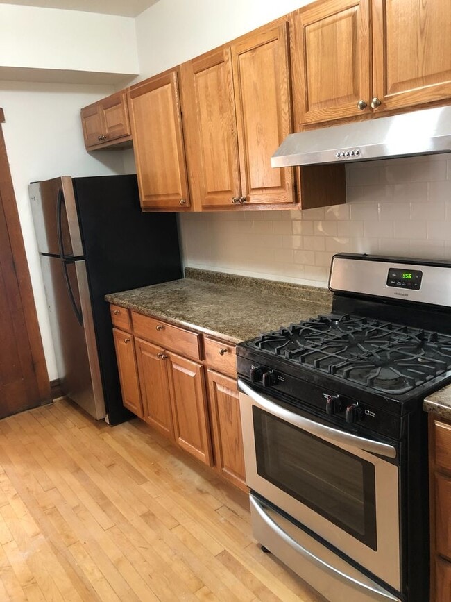 Photo - 4018 W Cortland St Unit 2