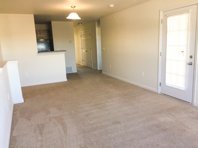 Photo - Pebble Ridge Apartments