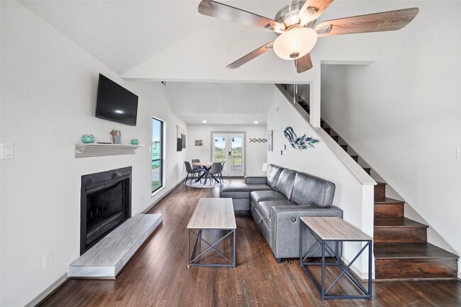 Photo - 4126 San Jacinto Dr