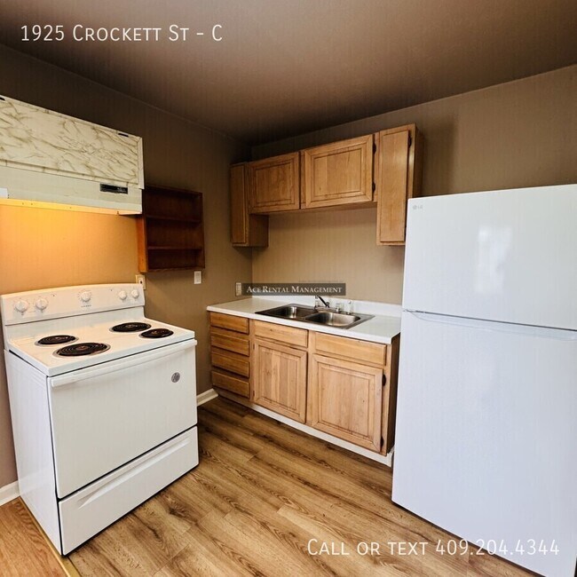 Photo - 1925 Crockett St Unit C