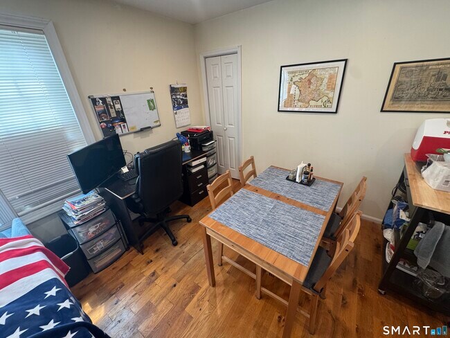 Photo - 74-76 Lawrence St Unit C